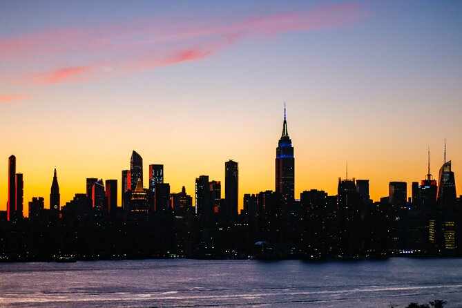 New York City Private and Customized Tour by SUV - A private start in Times Square, or at your hotel
