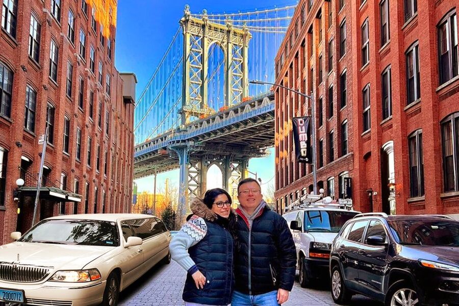New York City: Private Manhattan Limousine Tour - What three hours in the limo really gives you