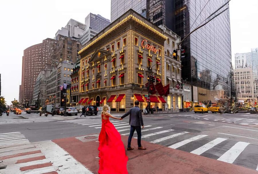 New York City: professional photoshoot Dumbo or Central Park - The Edited Photos and What Is Not Included