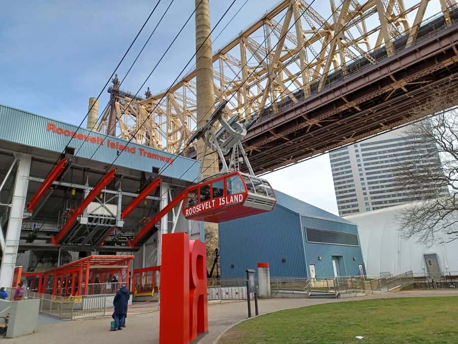 New York City: Roosevelt Island Walking Tour with Tram Ride - Why Roosevelt Island makes a memorable New York outing