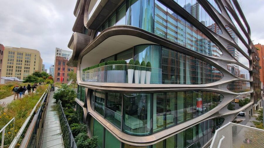 New York City: Secrets Of High Line Park Walking Tour - Key points at a glance