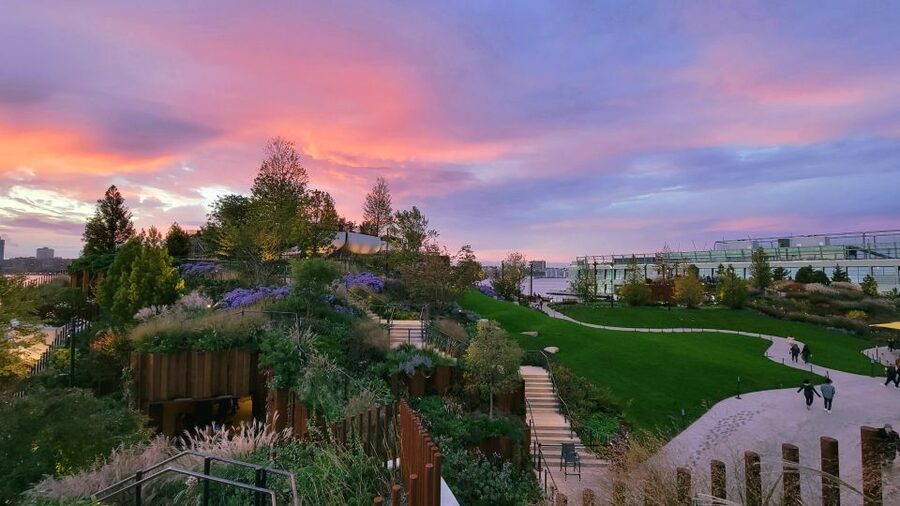New York City: Secrets Of High Line Park Walking Tour - Is $47 a fair price?