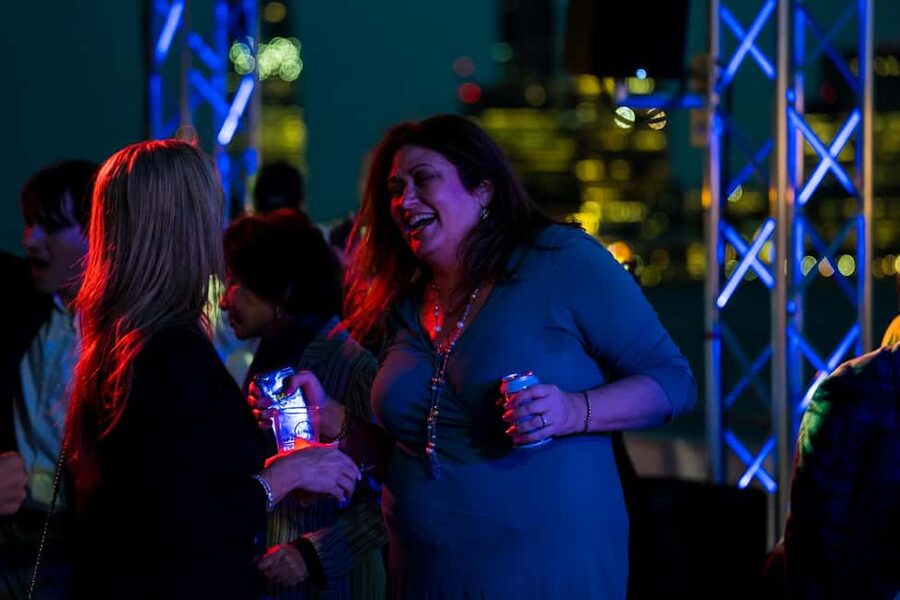 New York City: Sip 'N Groove Evening Cruise with Live DJ - What to pack and how to plan the night