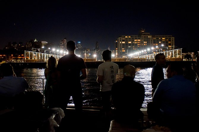 New York City Skyline Lights Sail - What you get for the $67.01 price
