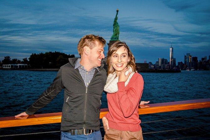 New York City Skyline Night Sailboat Tour - Why a night sail gives you a different New York view