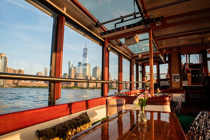 New York City Sunset Cruise on a Yacht - Who will enjoy this cruise most