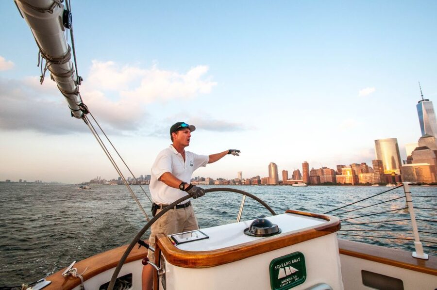 New York City: Sunset Sail Aboard a Schooner - The crew, drinks, and onboard comfort