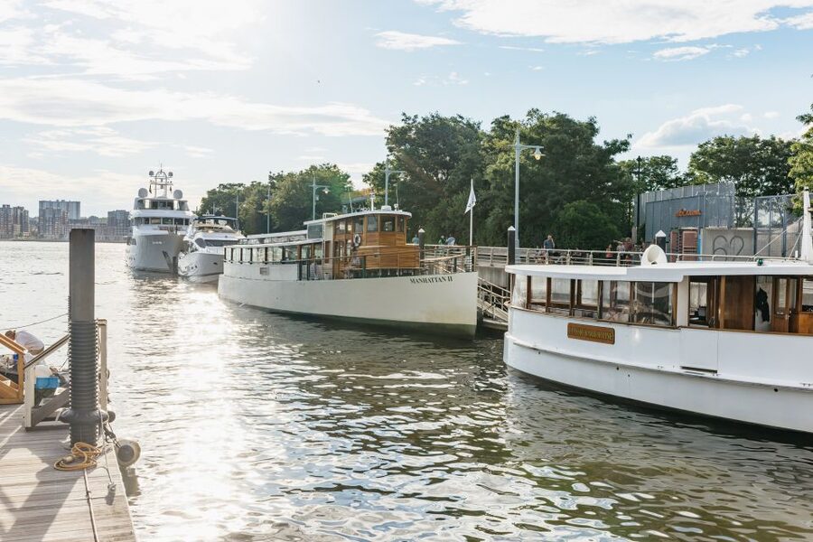 New York City: Sunset Yacht Cruise - Why the Hudson is the right place for sunset