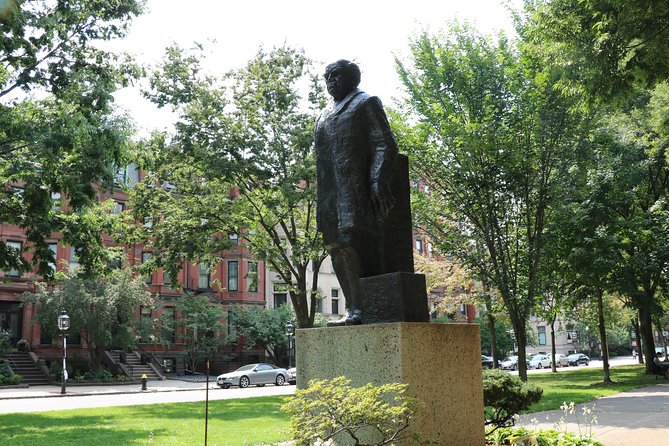New York City to Boston, Cambridge, Harvard & MIT Tour - A quick look at Boston’s civic and religious landmarks