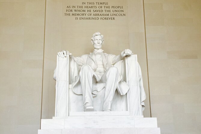 New York City to Washington DC and Philadelphia Tour in 1 Day - Lincoln Memorial and the nearby war memorials
