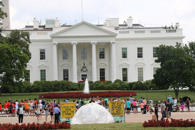 New York City to Washington DC and Philadelphia Tour in 1 Day - A quick look at the White House area