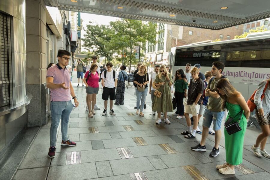 New York City: Tour of Manhattan, Bronx, Queens & Brooklyn - Starting in Midtown and heading uptown