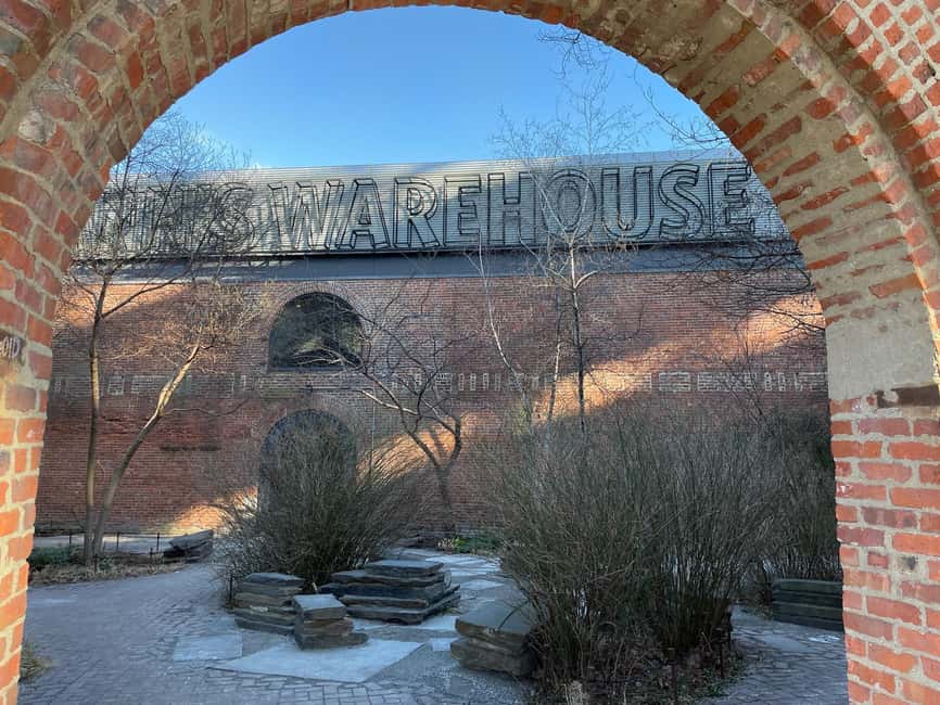 New York: DUMBO Brooklyn Food and Culture Tour - Pebble Beach and the best bridge views
