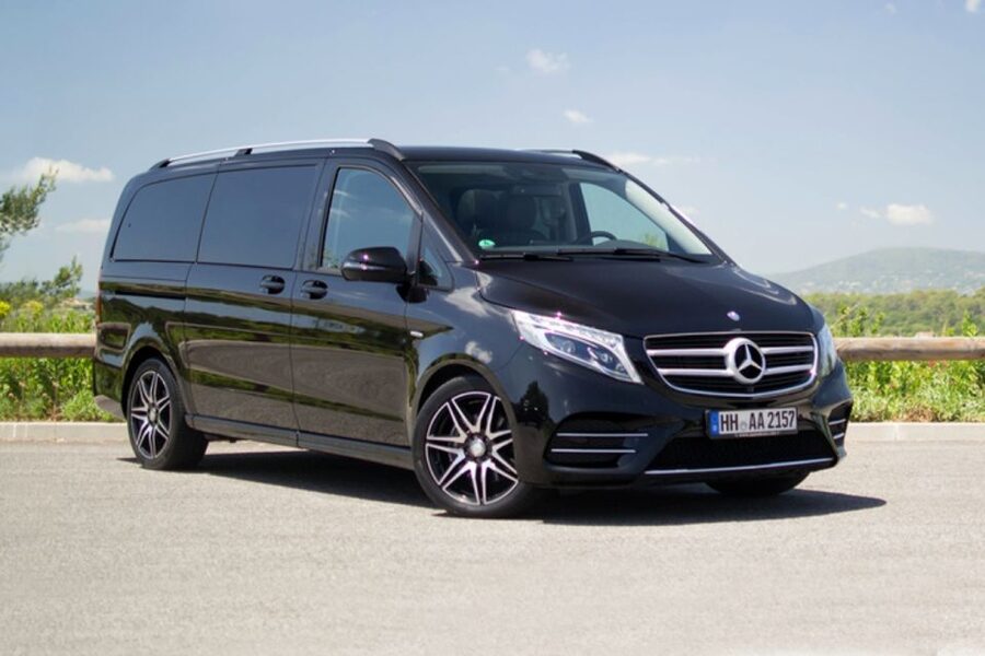 New York: EWR Airport Private Transfer to Manhattan|Brooklyn - The airport handoff and first few minutes