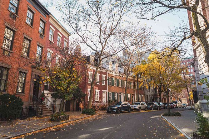 New York Greenwich Village Speakeasy and Ghost Tour (with pizza!) - Ghost stories tied to real Village places