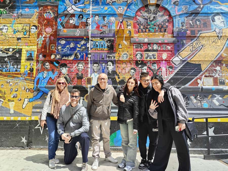 New York: Harlem Tour and Sunday Gospel Mass - Finishing near Sylvia’s and the option of soul food