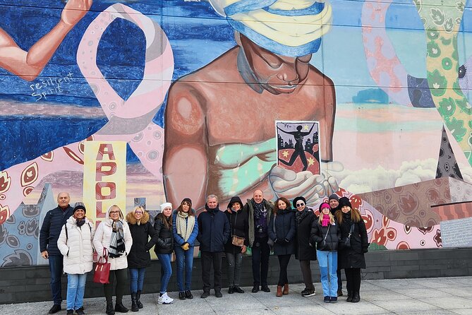 New York: Hip-Hop, Murals, Sports & Dangerous Neighborhoods Tour - What the small group adds