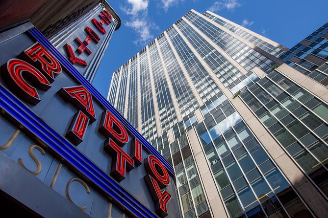New York Icon Photography Tour led by a Local Photographer - Starting at 180 Madison Avenue