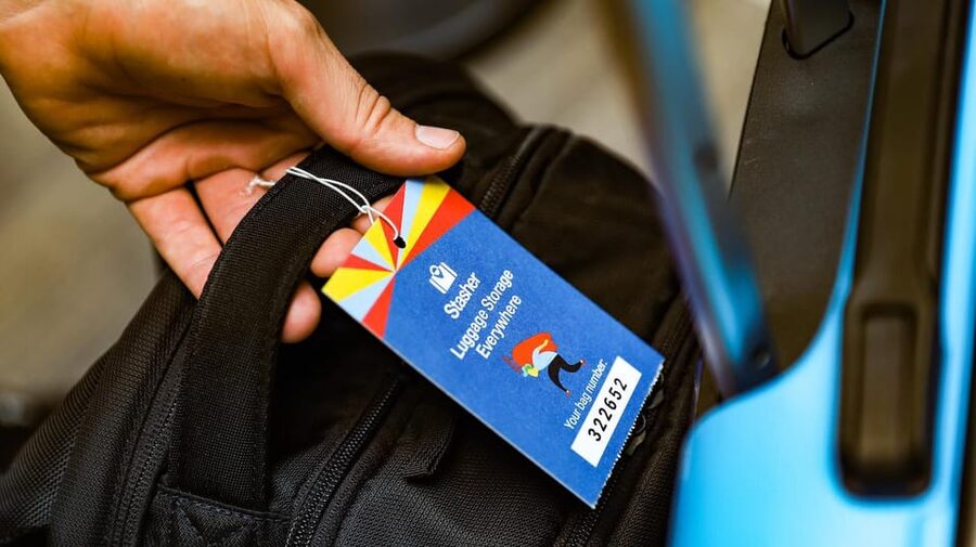 New York: luggage Storage close to 42 St-Port Authority Bus - Collecting your luggage at the same location