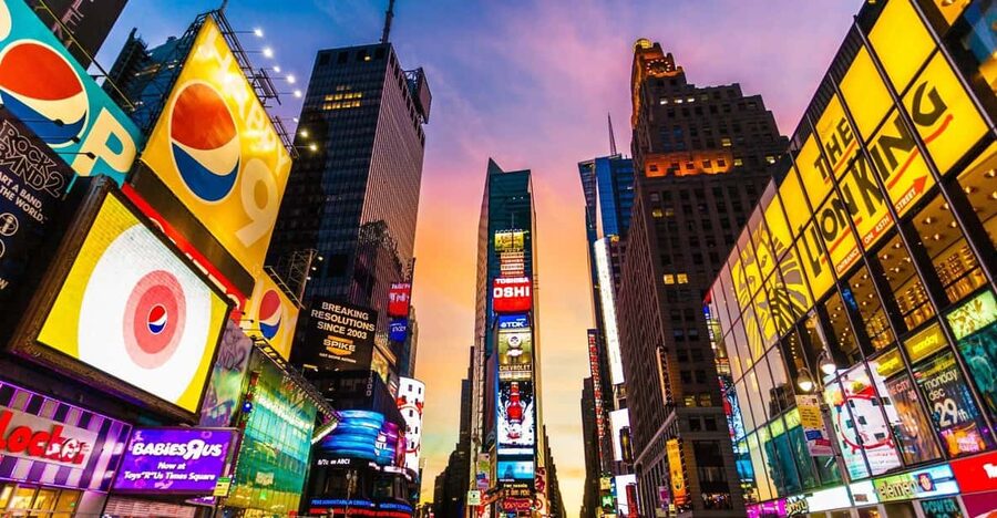 New York Manhattan:JFK EWR LGA Private Hotel Transfer - The ride into Manhattan, Brooklyn, Queens, or Long Island City