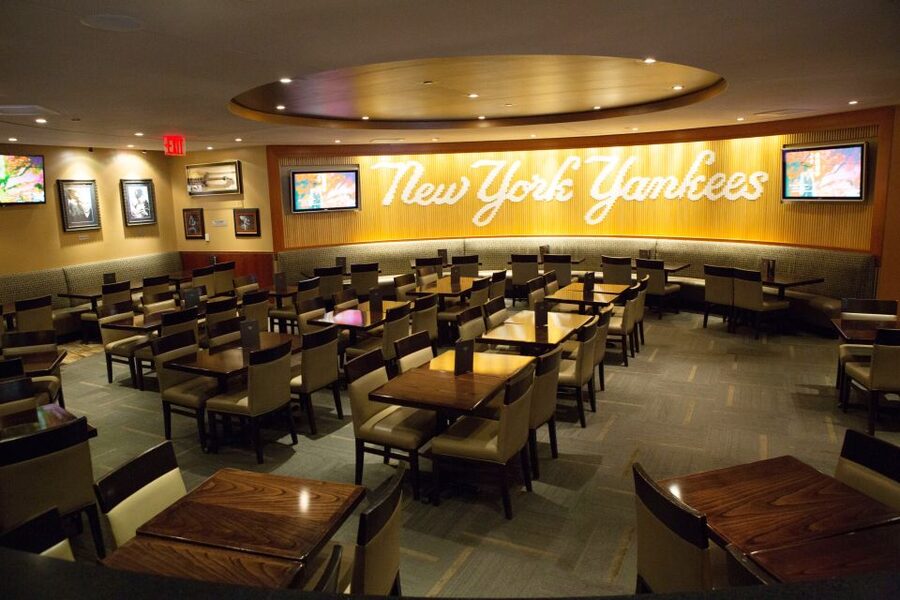New York: Meal at Hard Rock Cafe Yankee Stadium - Arriving at 1 East 161st Street