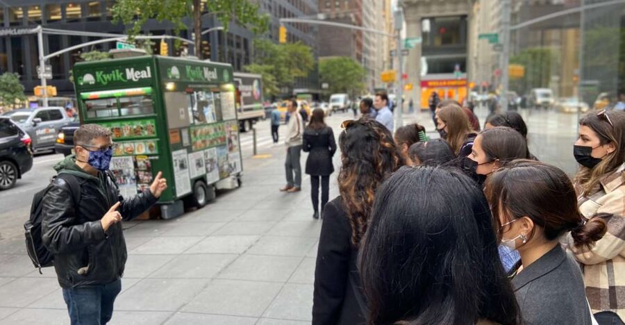 New York: Midtown Manhattan Street Food Walking Tour - Why Midtown’s Curbside Kitchens Make a Good Tour