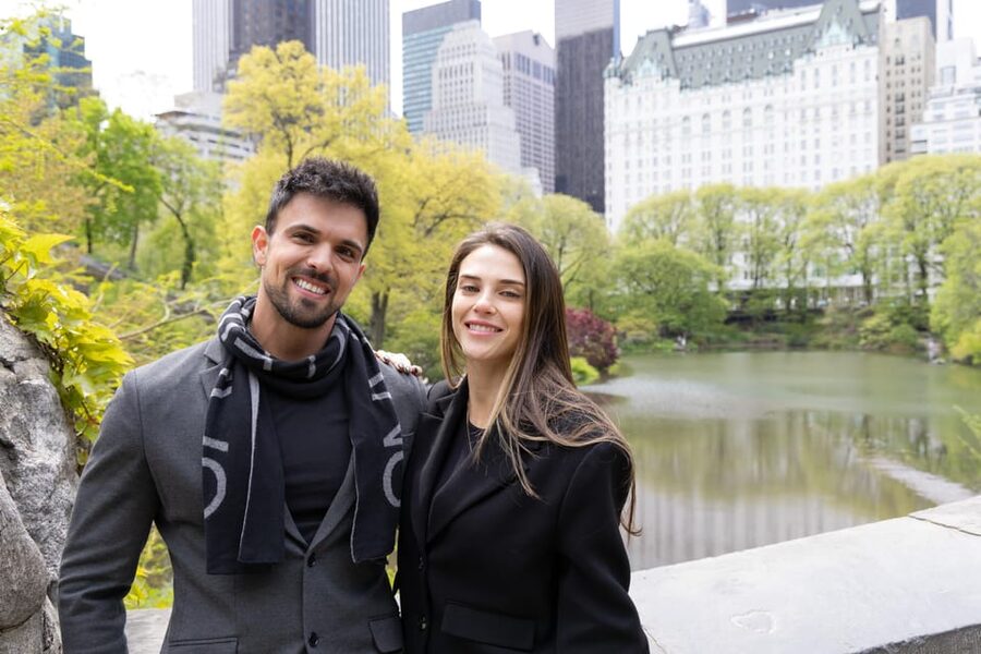 New York: Photoshoot in NYC DUMBO BROOKLYN BRIDGE - What the photographer actually adds