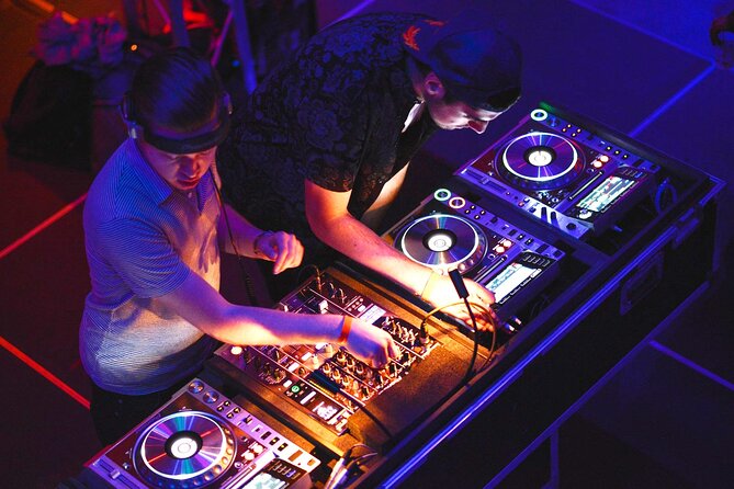 New York Pier 15 New Year's Eve Buffet Dinner Cruise - A DJ, dancing, and a crowded party-room mood