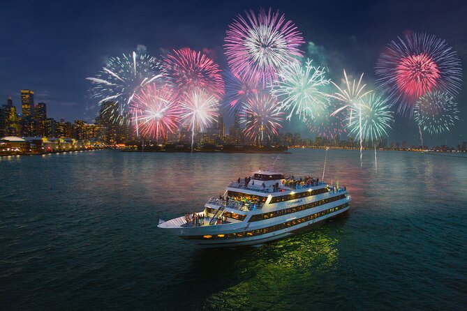 New York Pier 15 New Year's Eve Buffet Dinner Cruise - The midnight countdown on the deck