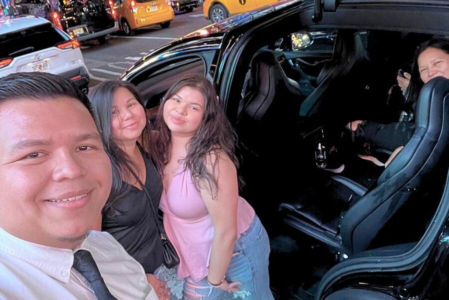 New York Private Airport Transfer to City Center - Newark Airport and the built-in waiting time