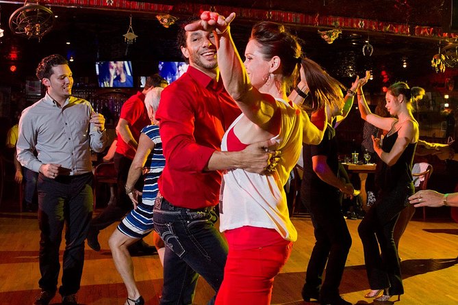 New York Salsa Lovers Dance Experience - Starting on Mercer Street near Prince Street