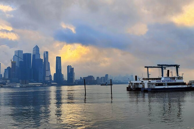 New York Skyline Magic - The Real Skyline With a Real Local - Hoboken, Carlos Bake Shop, and Lackawanna Terminal