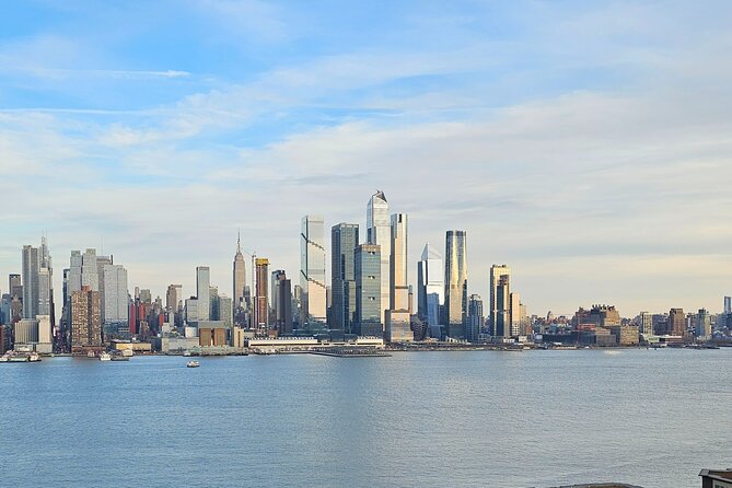 New York Skyline Magic - The Real Skyline With a Real Local - A private driving and walking format that works well
