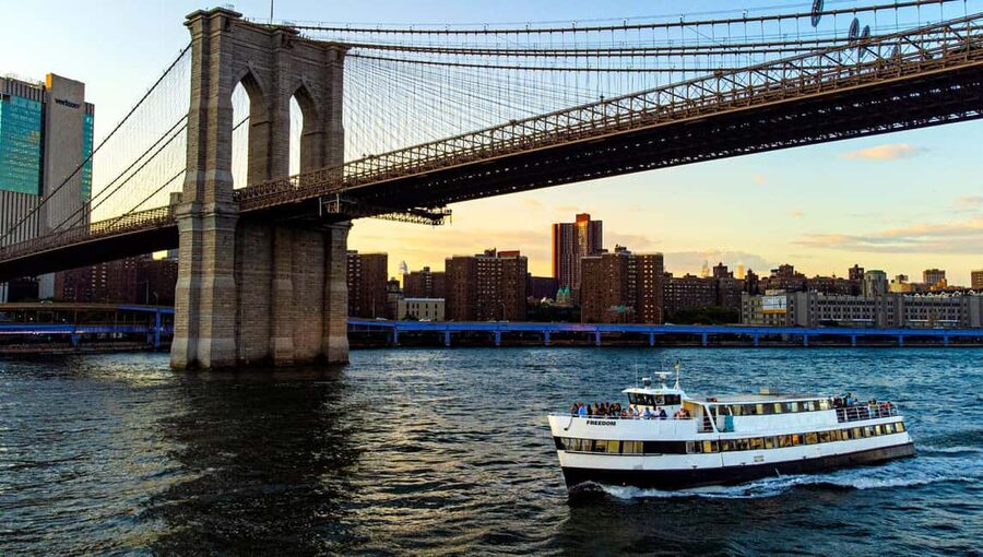 New York: Sunset Cruise with Statue of Liberty Views - Watching Manhattan turn gold from the harbor