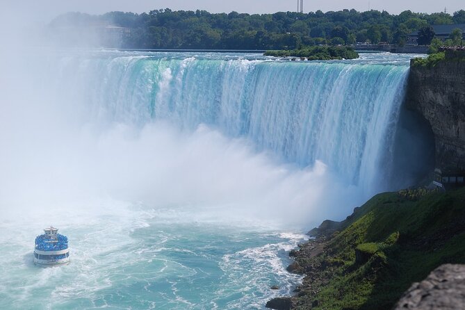 New York to Niagara Falls and Washington DC Three-Day Tour - A fast-moving route from New York to three major destinations