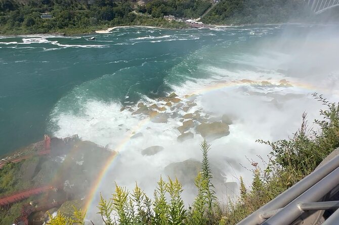 Niagara Falls Express Tour from NYC – US & Canada in One Day - The seasonal close-up: boat or Behind the Falls