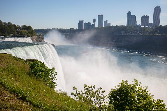 Niagara Falls with Outlet Shopping, 2-Day Tour from NYC - The Pocono outlet stop: useful bargain hunting, awkward for some