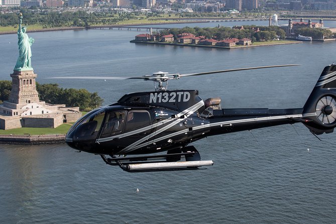 NY Helicopter Tour: Ultimate NYC Sightseeing (Heliport fees Incl) - Why a helicopter gives you a better city map
