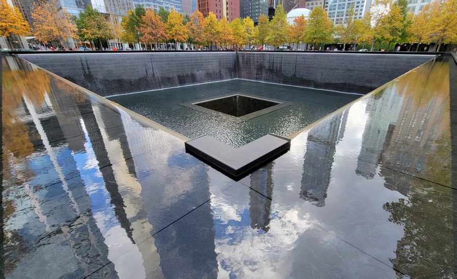 NYC: 9/11 Memorial and Financial District Walking Tour - Starting at St. Paul’s Chapel