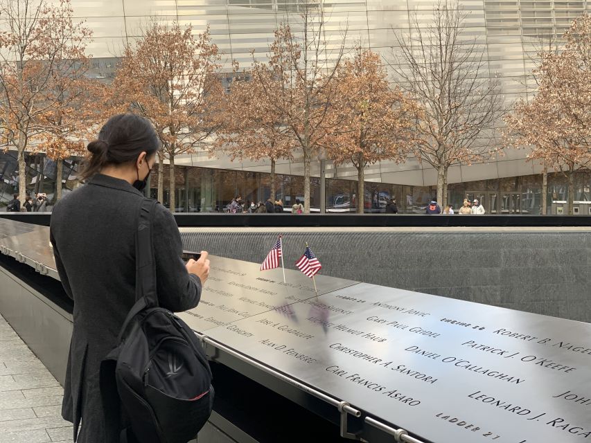 NYC: 9/11 Memorial, Wall Street, and Statue of Liberty Tour - How the guided and self-guided parts work