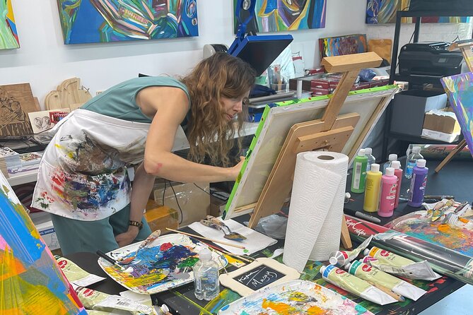 NYC: Abstract Painting with Palette Knives – Small Group - The 10-minute introduction with Ligel