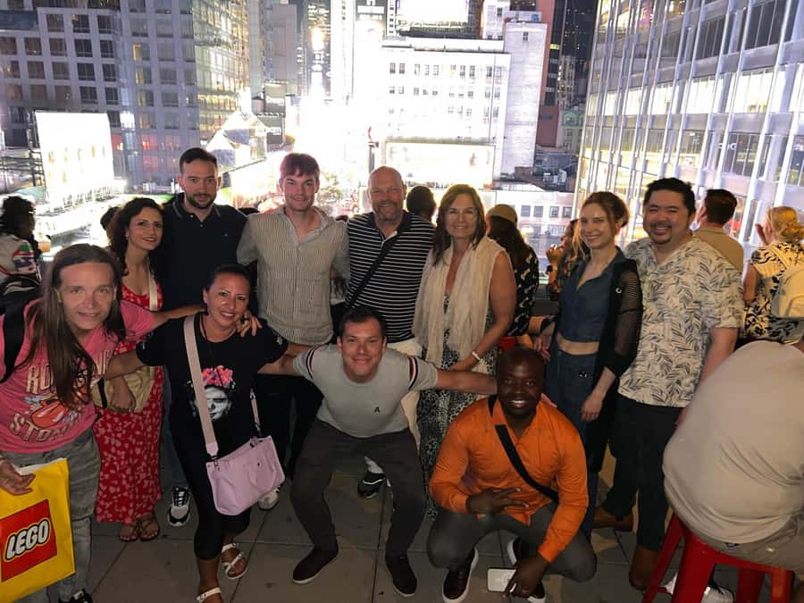 NYC: Bar, Lounge and Rooftop Nightlife Tour - How hosts shape the experience