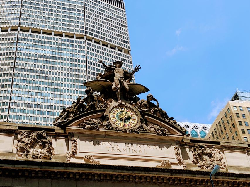 NYC; Best of Midtown Manhattan - The Must-See NYC - Bryant Park and the library’s grand facade