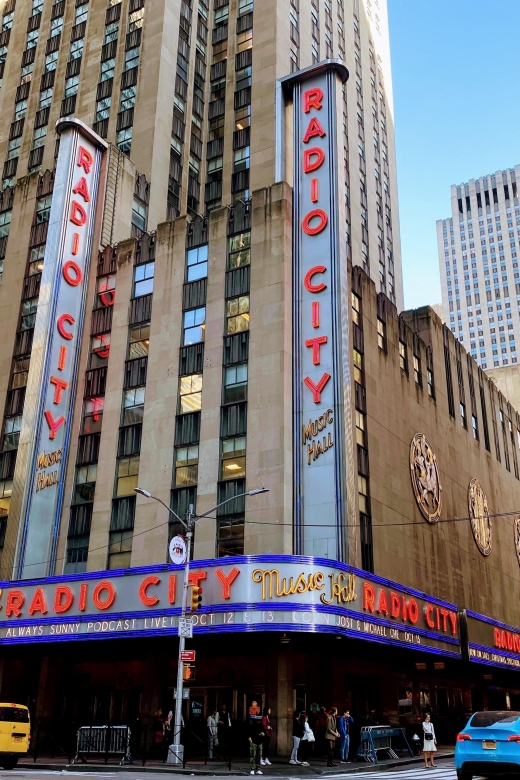 NYC; Best of Midtown Manhattan - The Must-See NYC - Rockefeller Center finishes the route