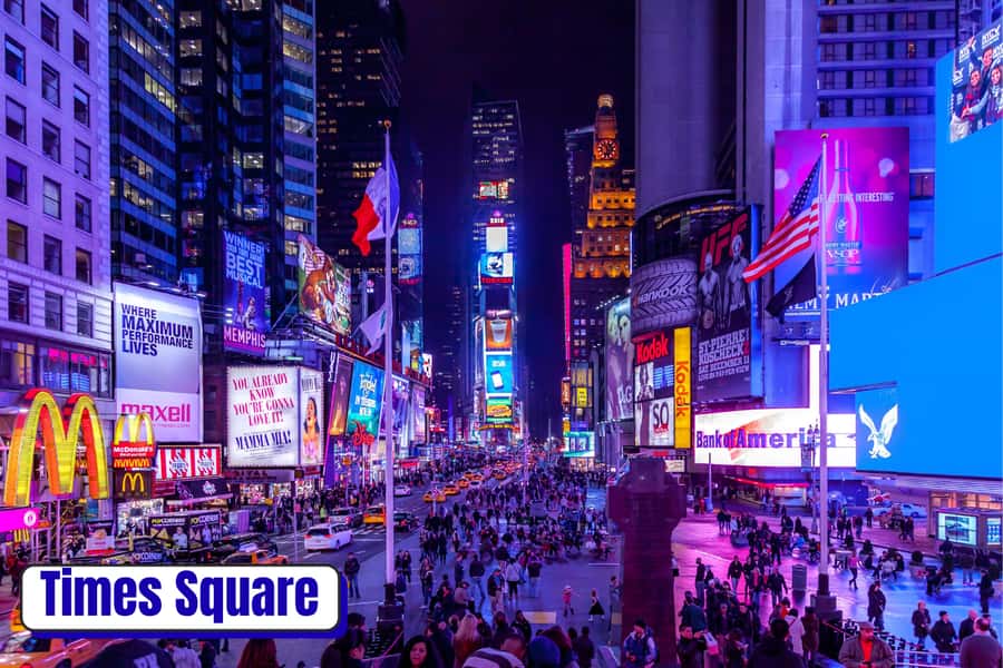 NYC : Big Apple City Lights & Broadway Express Tour 40 Mins - Why a pedicab works well in Midtown after dark