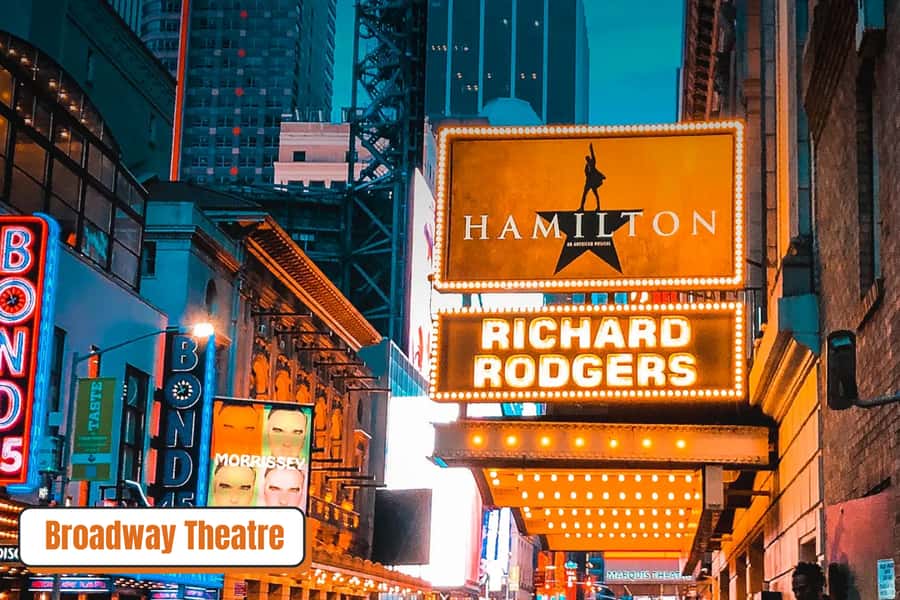 NYC : Big Apple City Lights & Broadway Express Tour 40 Mins - The Empire State Building finale