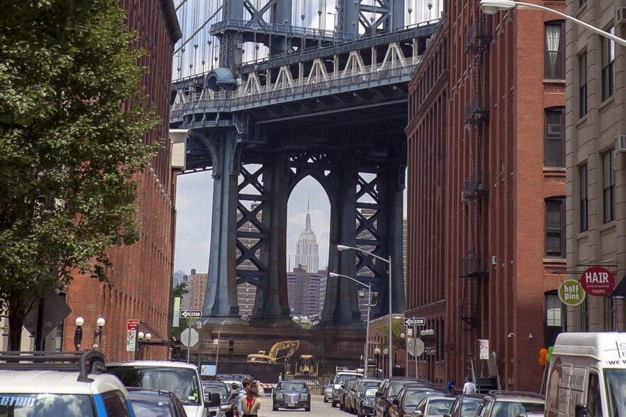 NYC: Brooklyn Bridge and Dumbo District Walking Tour - The bridge history is the tour’s strongest feature