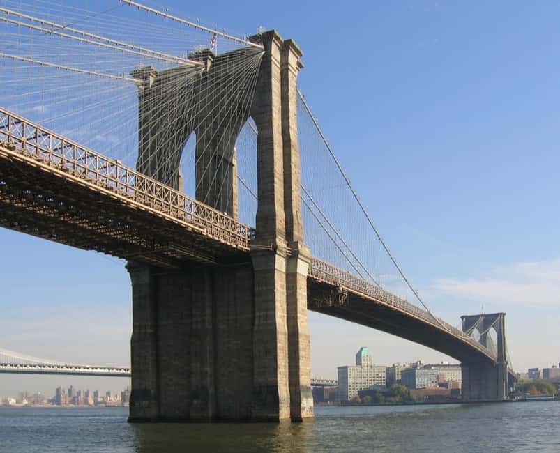 NYC: Brooklyn Bridge, DUMBO, and Skyline Small Group Tour - Jane’s Carousel and Brooklyn Bridge Park