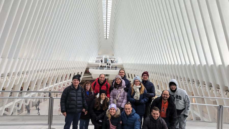 NYC: Brooklyn Bridge, Statue of Liberty, & Manhattan Tour - Battery Park and the ferry handoff