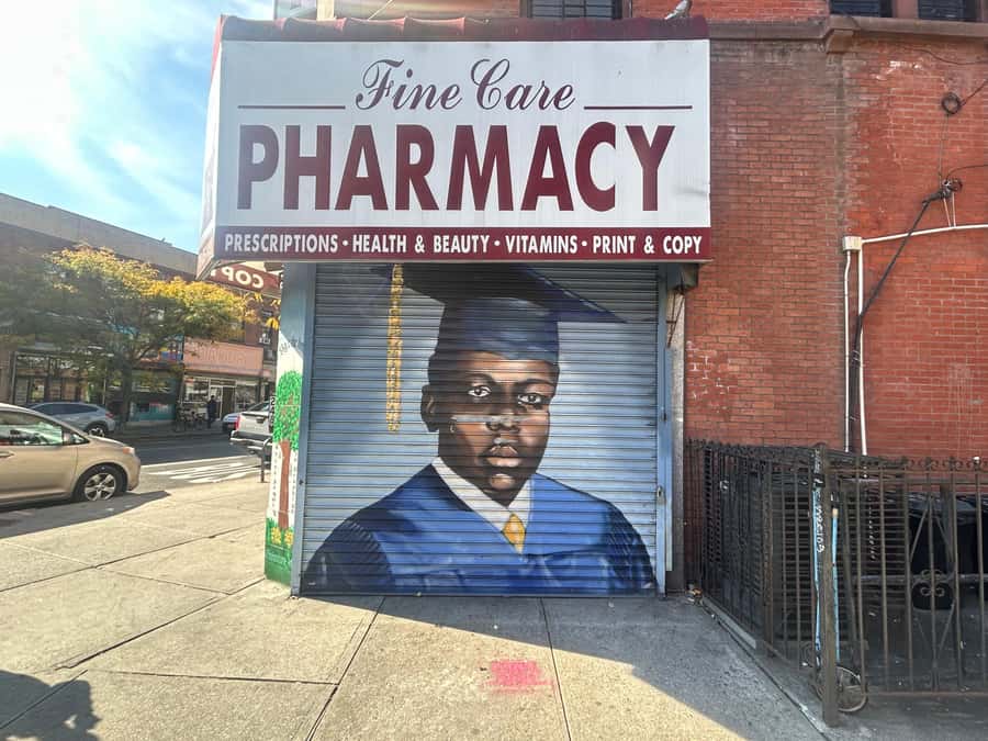 NYC, Brooklyn: Notorious Biggie Smalls Themed Walking Tour - Why Biggie’s Brooklyn is best understood on foot